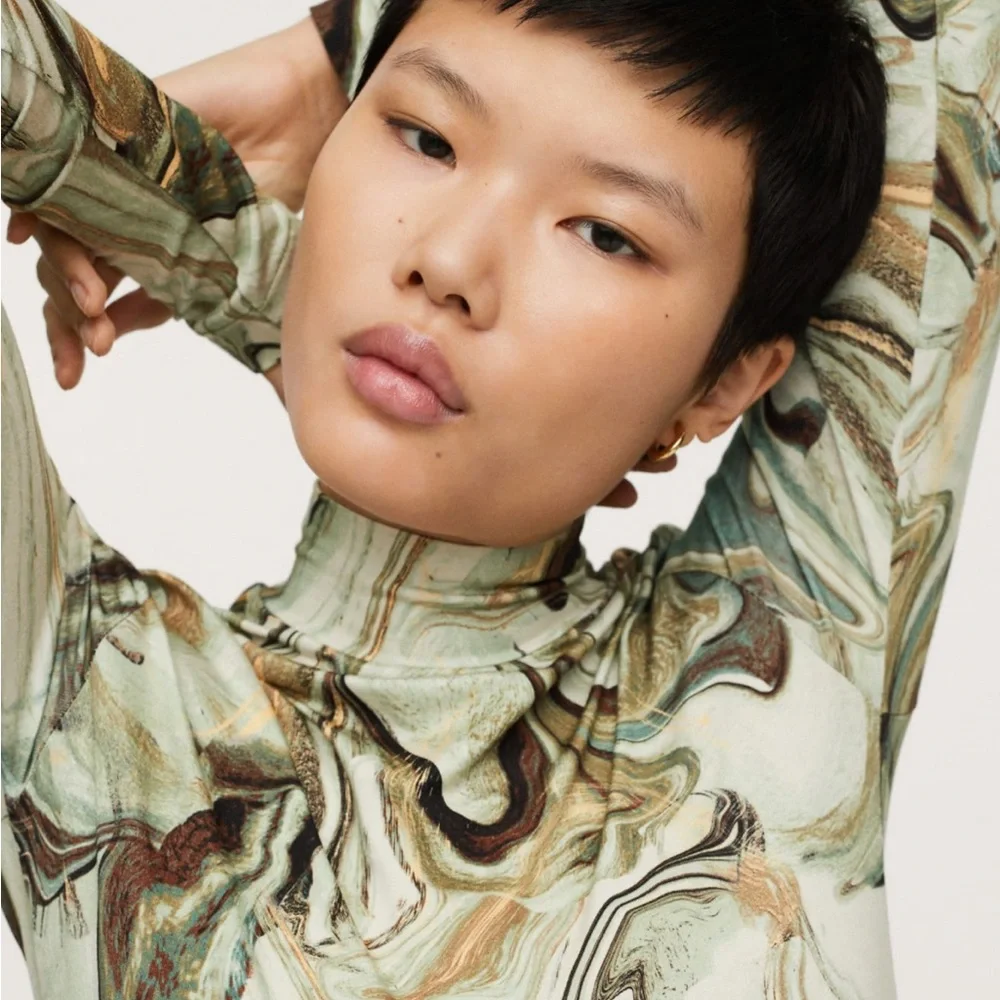 Mango long sleeved mesh top in marble print in green size Large - Picture 7 of 7